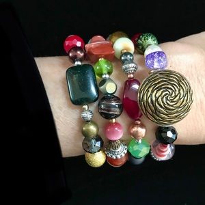 Handmade Bracelet with Vintage and Contemporary Elements (B75-1H)